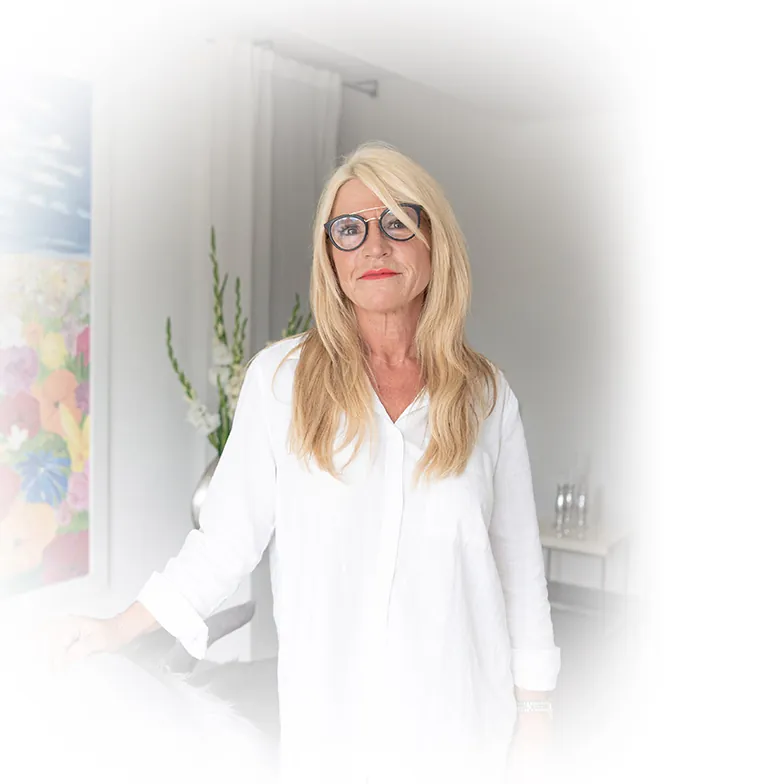 Sabine Hiebl in ihrem Studio