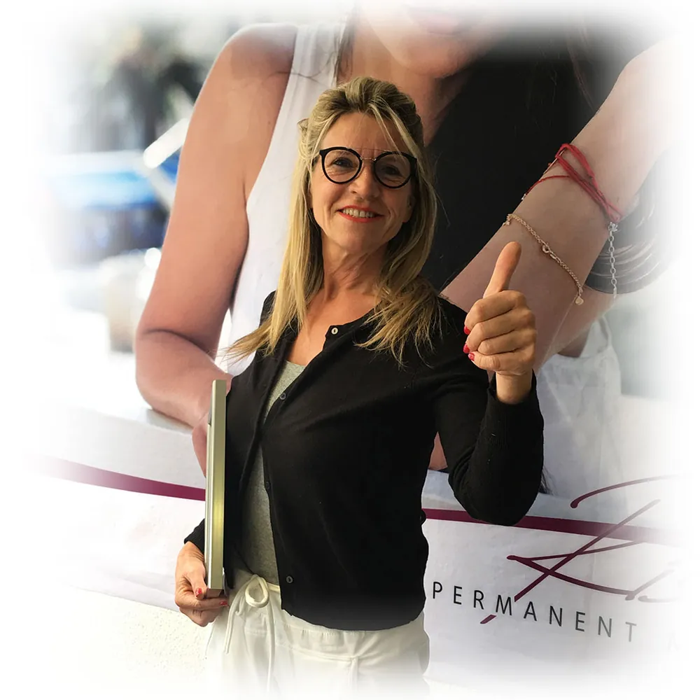 Sabine Hiebl, Expertin für Permanent Make-Up